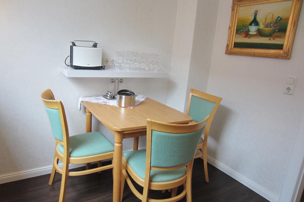 Exklusive Ferienwohnung Strohberg Plön Esterno foto